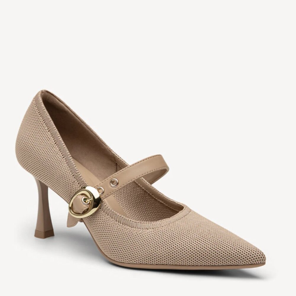 Pointed Mary Jane Heels in Beige